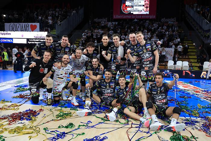 La legge della Sir Susa Scai si conferma al Pala Barton: cade anche Padova (3-0)