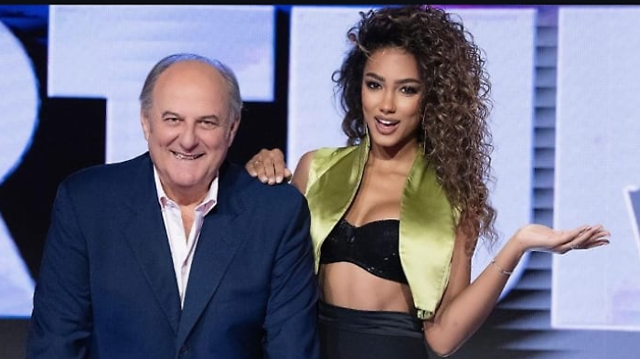 Samira Lui su Gerry Scotti: "Mi diverto così tanto che a volte dimentico di essere al lavoro". Alle nozze con Luigi Punzo, il conduttore farà da testimone