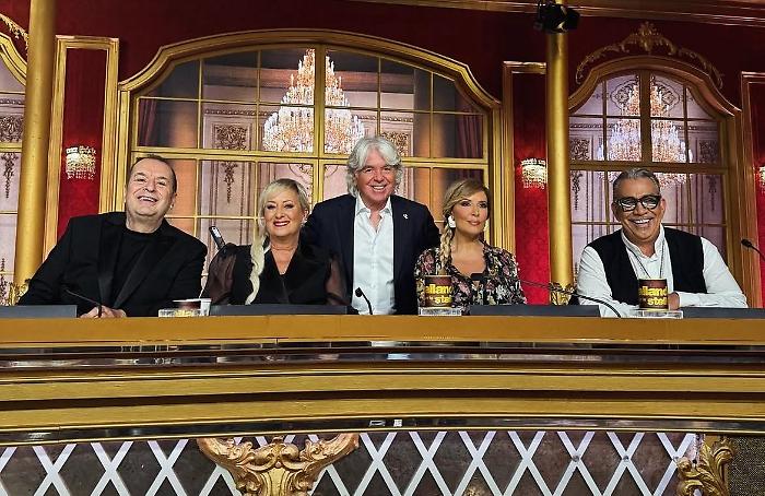 Ballando con le stelle, ospiti e anticipazioni della puntata in onda sabato 1° novembre: in pista Claudia Gerini e Claudia Pandolfi