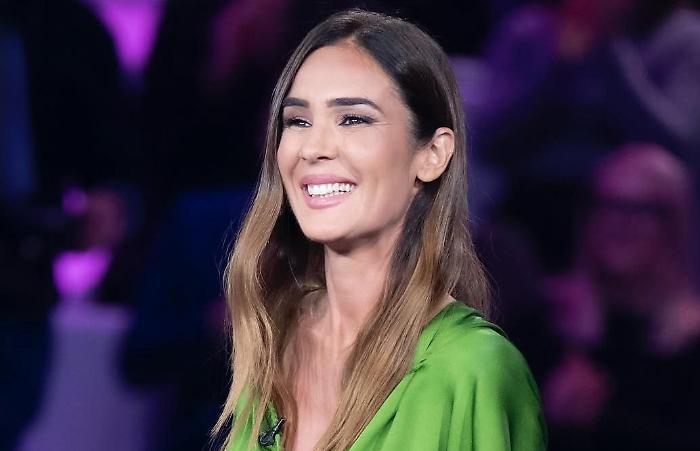 Verissimo oggi in tv sabato 1° novembre su Canale 5: tutti gli ospiti e le anticipazioni