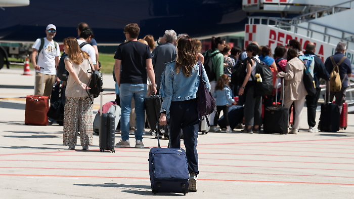 L'aeroporto dell'Umbria registra il miglior ottobre di sempre: crescita del 9% rispetto allo stesso mese del 2024