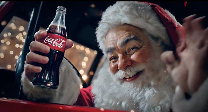 Coca-Cola e la nuova pubblicità di Natale realizzata con l'AI: esplode la polemica