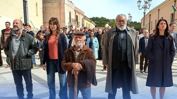 Scopri tutto sul film La vita va così: dalla storia vera di Ovidio Marras all'armonica incredibile di Moses Concas