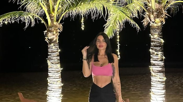 Eliana Michelazzo: "Anch'io ho avuto un fidanzato fantasma come Pamela Prati". Le relazioni passate, il rapporto di oggi con la showgirl e la nuova vita a Ibiza