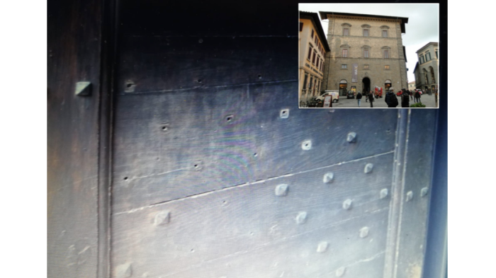 Furto a Palazzo Casali