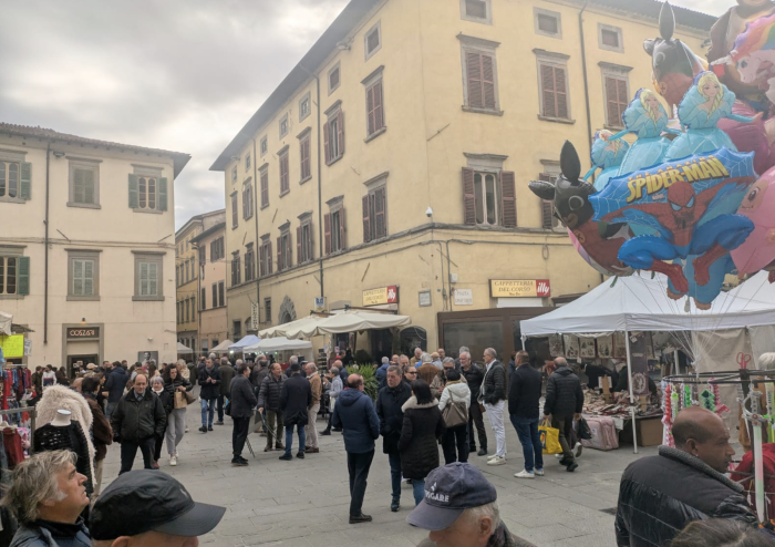 Domani a Città di Castello arriva anche Retrò: una domenica tra fiere, tradizioni e sorprese