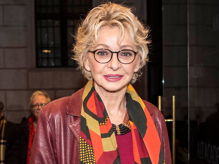 Enrica Bonaccorti parla della sua malattia: "Il mio tumore non è operabile, ho speranza nella scienza"