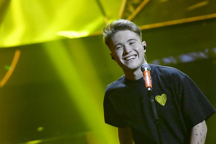 FantaSanremo svela gli artisti più desiderati sul palco dell'Ariston nel 2026: da Alfa a Madame e la speranza Angelina Mango