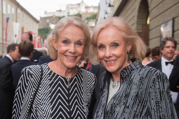 Addio alle gemelle Kessler, avevano 89 anni. Si indaga sulle cause della morte