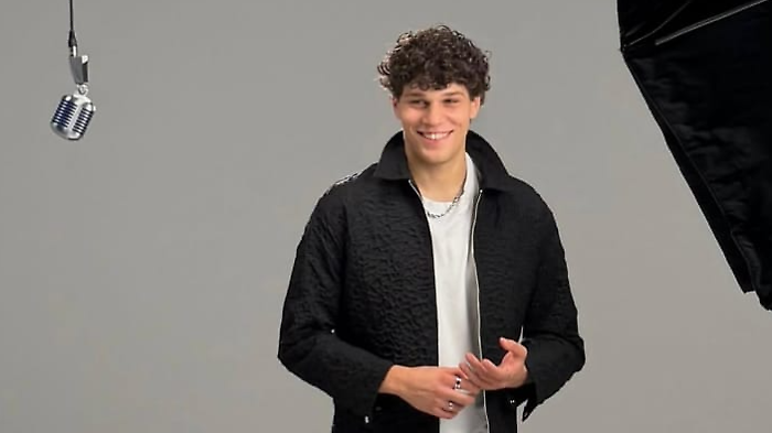 Sanremo Giovani, stasera tocca a Nicolò Filippucci: la sua "Laguna" è il brano più ascoltato tra i 24 in gara