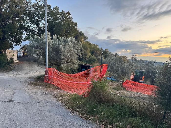 antenna terni torre protesta