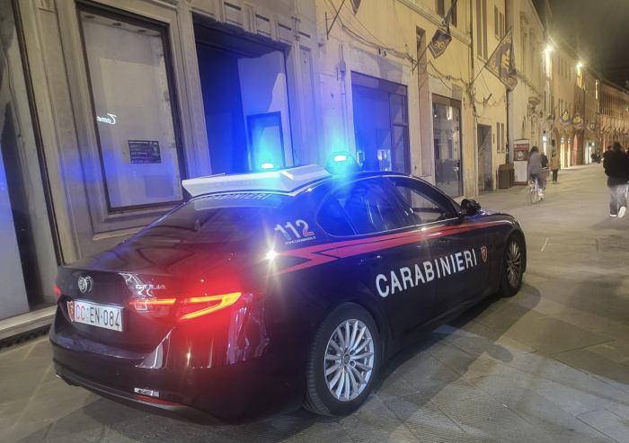 Foligno, 65enne ai domiciliari sorpreso con 55 grammi di cocaina: arrestato