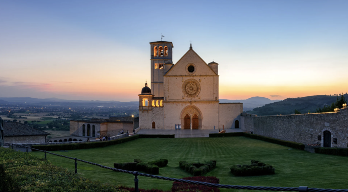 Umbria dei borghi regina nel web