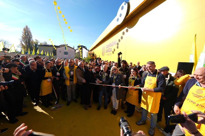 Inaugurato il nuovo mercato coperto Campagna Amica di Terni: presenti oltre 3mila persone