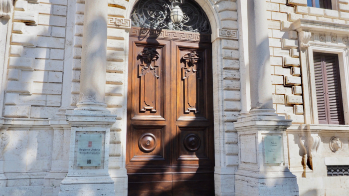 Ritocco all'insù per i vitalizi: 4,5 milioni nel 2028