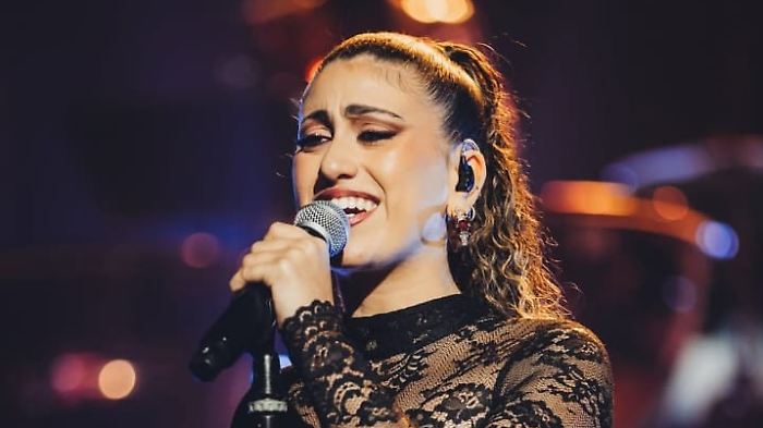 Delia, chi è la finalista di X Factor 2025. Età, carriera e il legame con la sua "Sicilia Bedda"