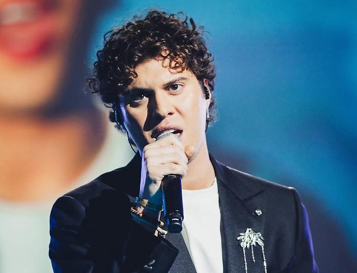 Pier C, chi è il cantante: dalla laurea in finanza alla finale di X Factor 2026