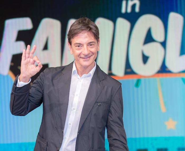 Oroscopo Paolo Fox per sabato 6 dicembre 2025: Luna in Gemelli, curiosit&agrave; e nuove idee