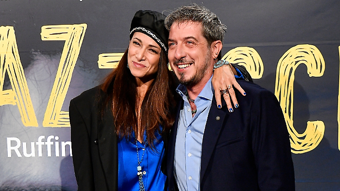 Paolo Ruffini, chi è la compagna Barbara Clara Pereira: "È la donna dei miei sogni e poi l'ho trovata nella realtà" 