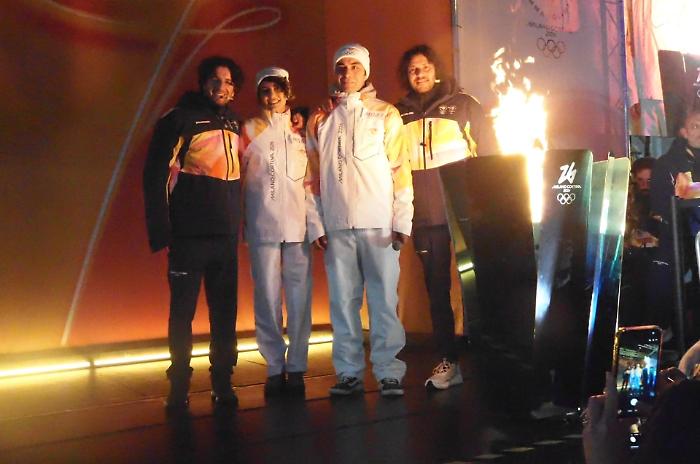 Danilo Petrucci e Samanta Togni tedofori della fiaccola olimpica a Terni