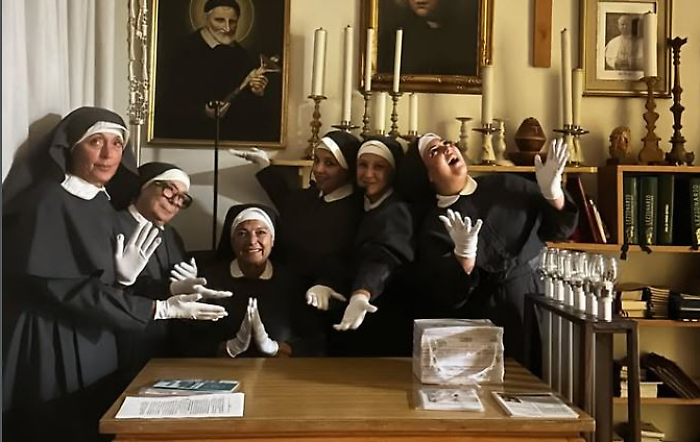 Suore Bologna, sono vere? Intanto consegnano tre chili di tortellini ad Assisi per solidarietà