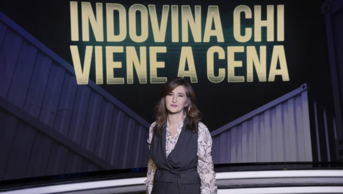 Indovina chi viene a cena torna stasera in tv su Rai 3: inchiesta sul profitto a danno degli animali, con un focus sui cani