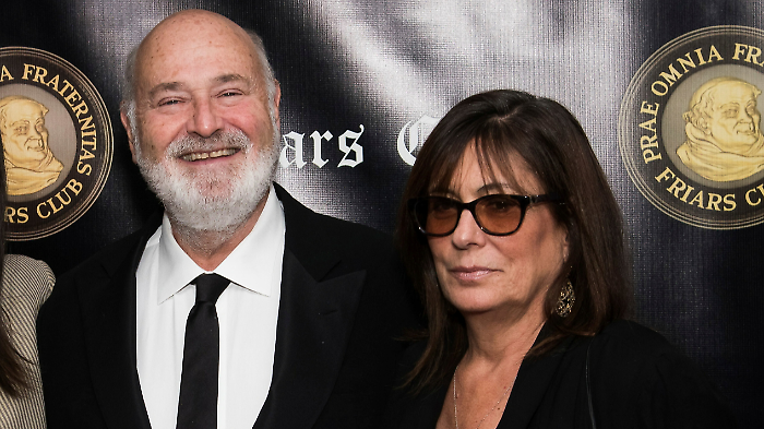 Il regista di Stand by me Rob Reiner e la moglie uccisi nella loro villa a Los Angeles. Sotto torchio il figlio Nick