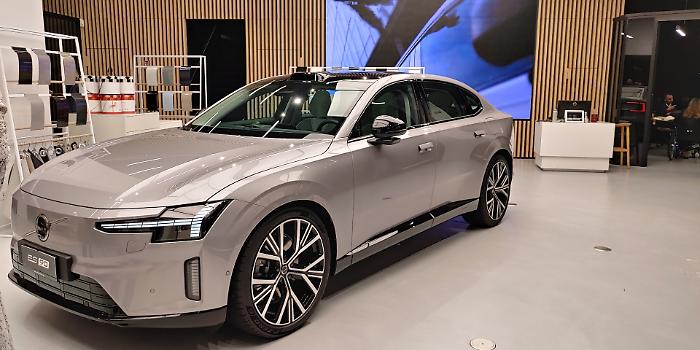 Volvo apre al plug-in