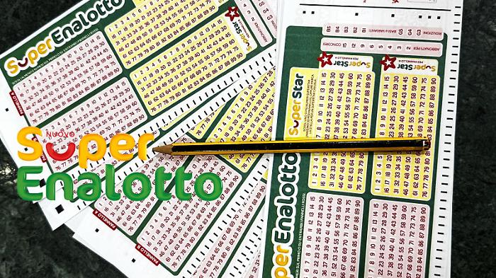 Superenalotto e il jackpot da sogno: con 94,5 milioni si avvicina alla top ten di sempre