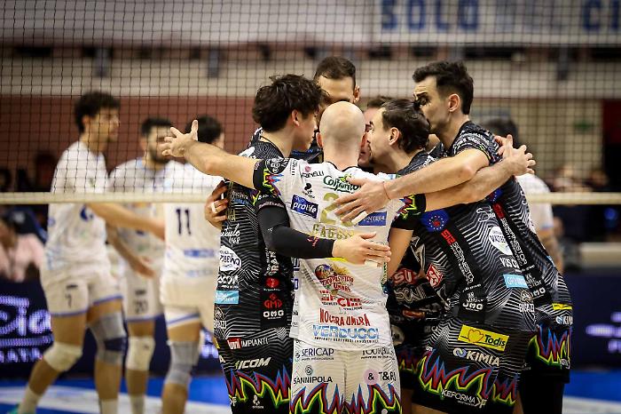 Sir Susa Scai senza problemi nel Boxing Day: Ben Tara e soci vincono 3-0 con Cisterna