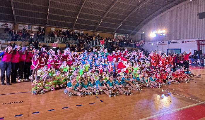 "Natale nello spazio": il saggio di fine 2025 di Deruta Roller accende Marsciano