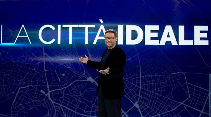 La citt&agrave; ideale, il nuovo programma con Massimiliano Ossini su Rai 3: prima tappa a Singapore