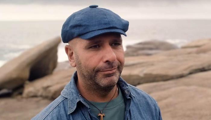 Buen camino di Checco Zalone da record: le migliori partenze, gli incassi e le previsioni al box office. Tutti i numeri