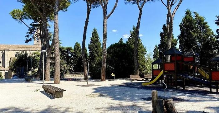 Interventi sulle aree verdi di Todi per 120 mila euro: il maggior investimento al Parco della Rocca