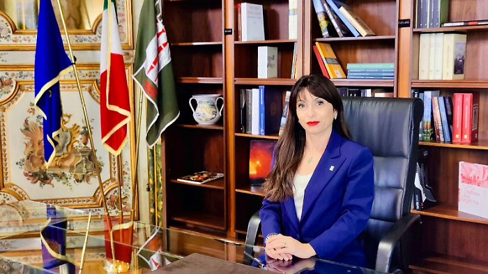 Gli auguri della Presidente della Regione Stefania Proietti: "Che il 2026 sia l'anno in cui i risultati diventino duraturi"