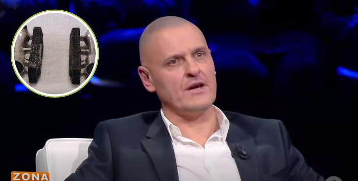 Delitto di Garlasco, "il dna di Chiara Poggi sui pedali per incastrare Stasi". La clamorosa rivelazione che scuote il caso