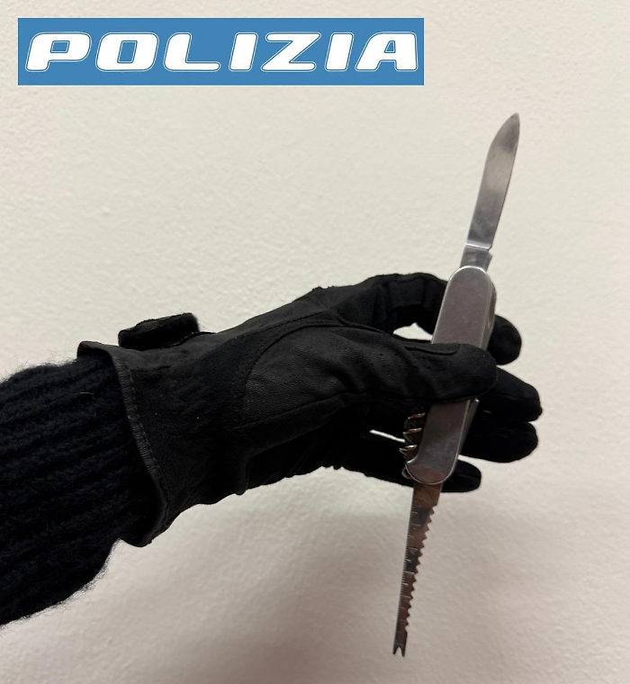 Aggredisce un uomo con un coltello e lo minaccia di morte: denunciato 49enne