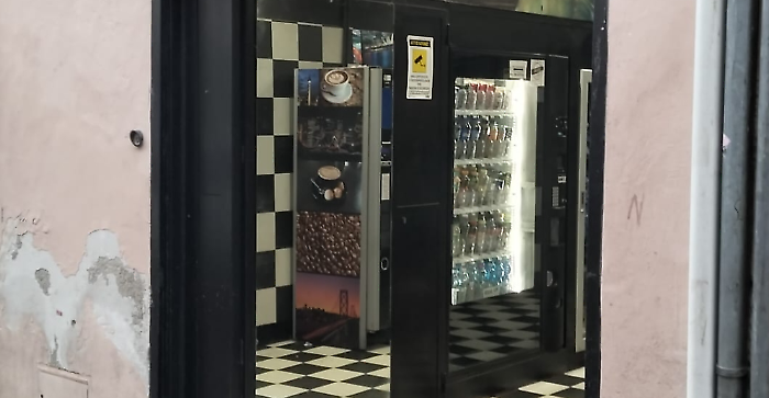 distributore furto ladri terni