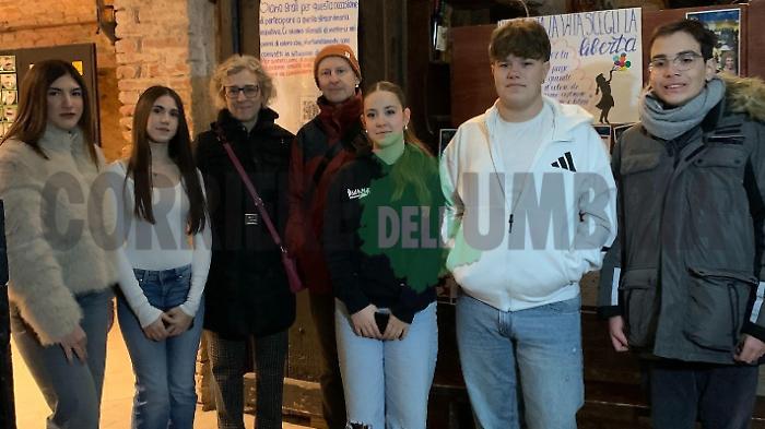 Istituti sicuri in caso di incendio? Per saperlo sfoglia l'inserto scuola