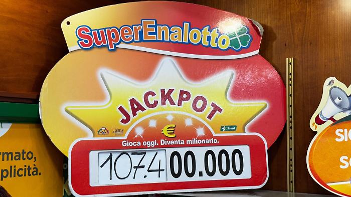 Lotto, Superenalotto e 10eLotto, estrazione di oggi sabato 17 gennaio: i numeri vincenti