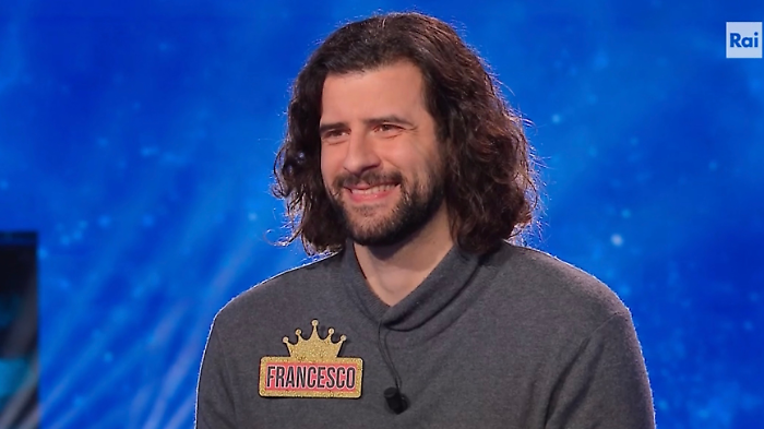 Francesco Ramenghi, chi &egrave; il gigante perugino che domina L'Eredit&agrave; a suon di ghigliottine: dalla Serie A di basket a esperto di marketing