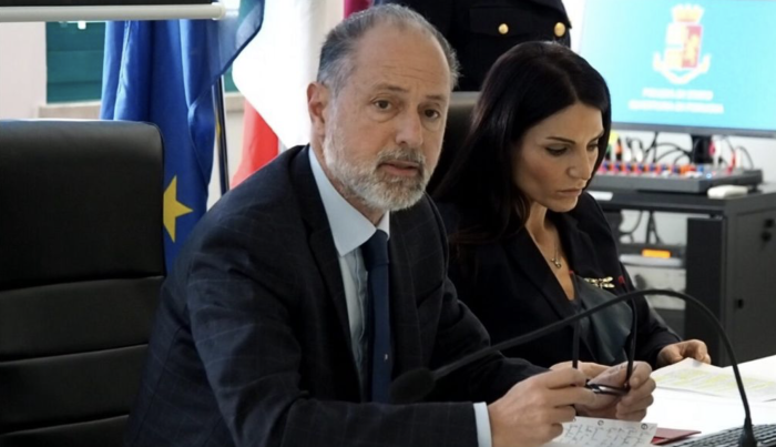 Rissa con oggetti contundenti vicino alla stazione di Bastia Umbra: quattro provvedimenti di Daspo Urbano