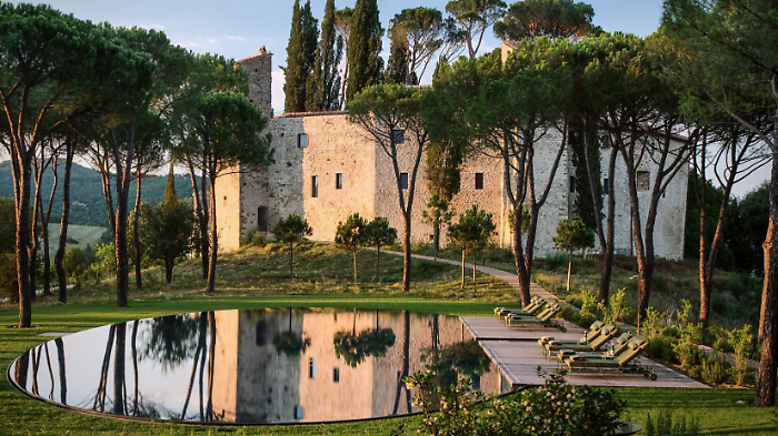 Il lusso discreto dell&rsquo;Umbria conquista il mondo: dimore storiche, resort iconici e una crescita da record