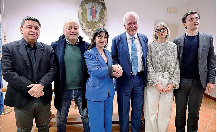 Patto fra Umbria e Toscana: cos&igrave; nasce l&rsquo;Italia mediana. Accordi su sanit&agrave;, trasporti, cultura e ambiente