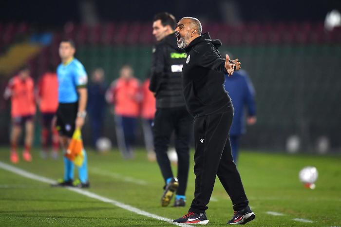 Lampo di Orellana, colpo Ternana a Carpi: 0-1