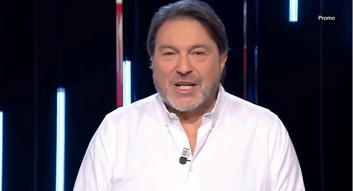 Report stasera in tv con inchieste sulla scuola e Amazon: i casi e le anticipazioni della puntata