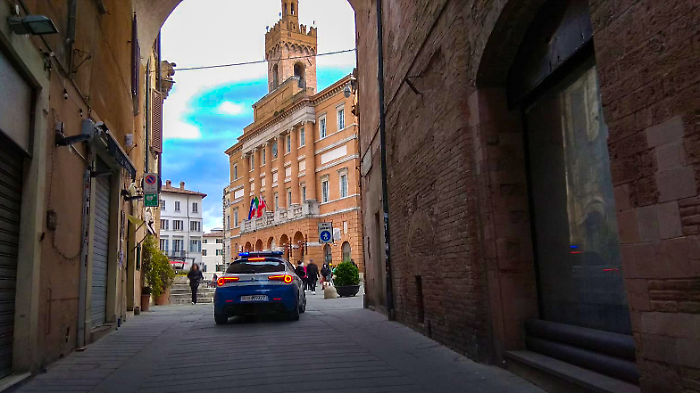 Gi&agrave; sottoposto a obbligo di firma viene sorpreso a spacciare eroina. Scattano gli arresti domiciliari per un 55enne 