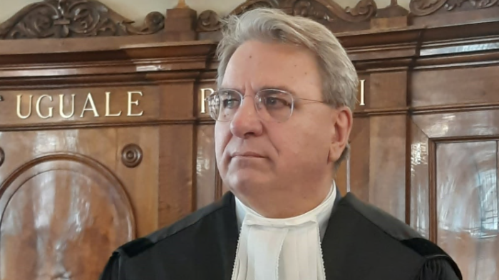 Picchia convivente, figlio e padre: il legale ha chiesto il giudizio abbreviato