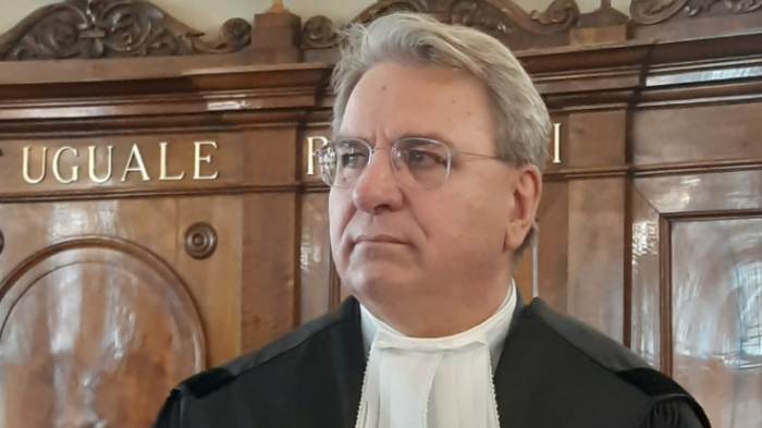 Picchia convivente, figlio e padre: il legale ha chiesto il giudizio abbreviato