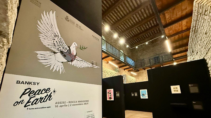 Record storico con la mostra di Banksy: registrati oltre 75 mila visitatori. Sindaco Stoppini: "Un risultato senza precedenti"